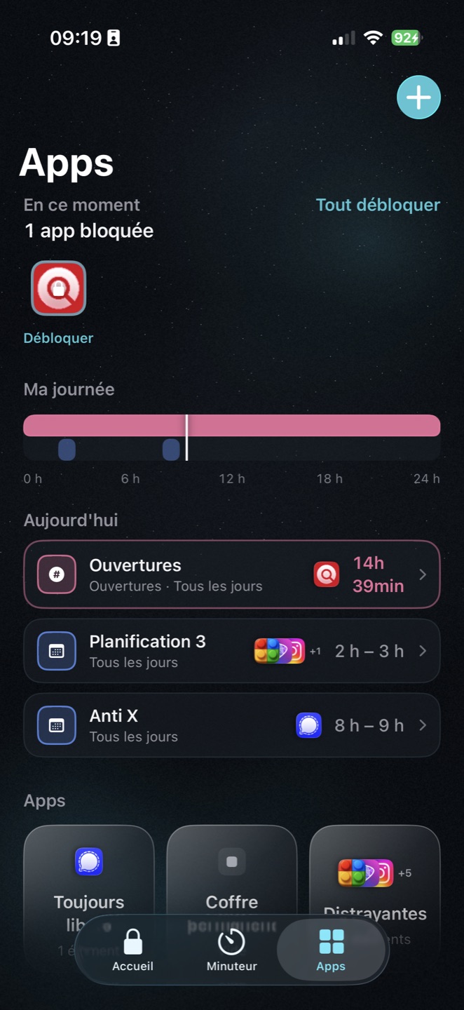 Onglet Apps : une app bloquée en ce moment, la journée en frise, trois règles du jour.